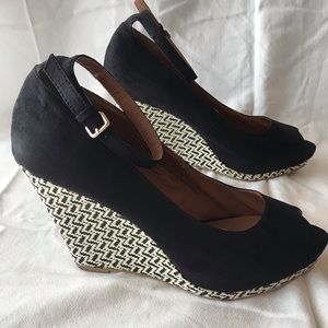 Wedges with ankle strap and fun soles